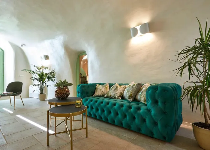 Gitsa Cliff Luxury *