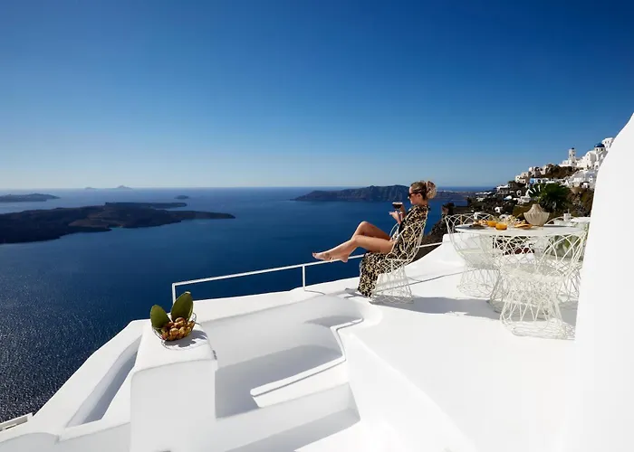 Gitsa Cliff Luxury Villa *