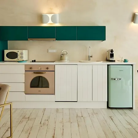 ヴィラ Gitsa Cliff Luxury イメロヴィグリ