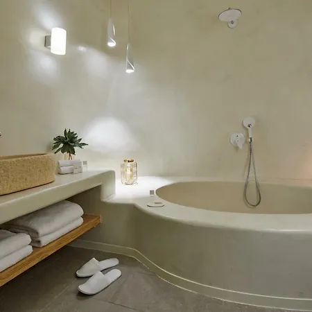 Gitsa Cliff Luxury וילה